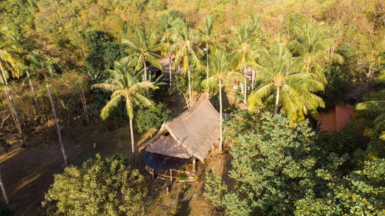 The Papalagi Resort Gili Gede Екстер'єр фото